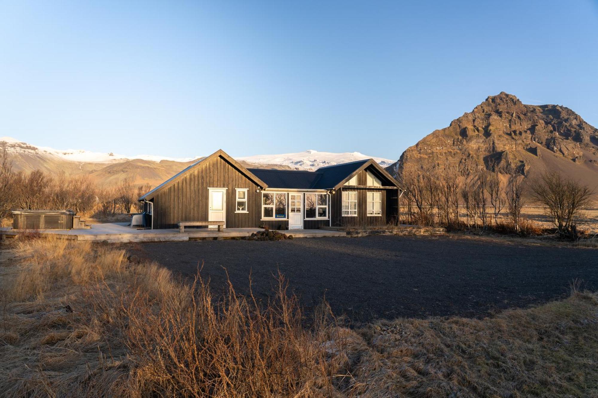 Grund Cabin Hvolsvollur Exterior photo